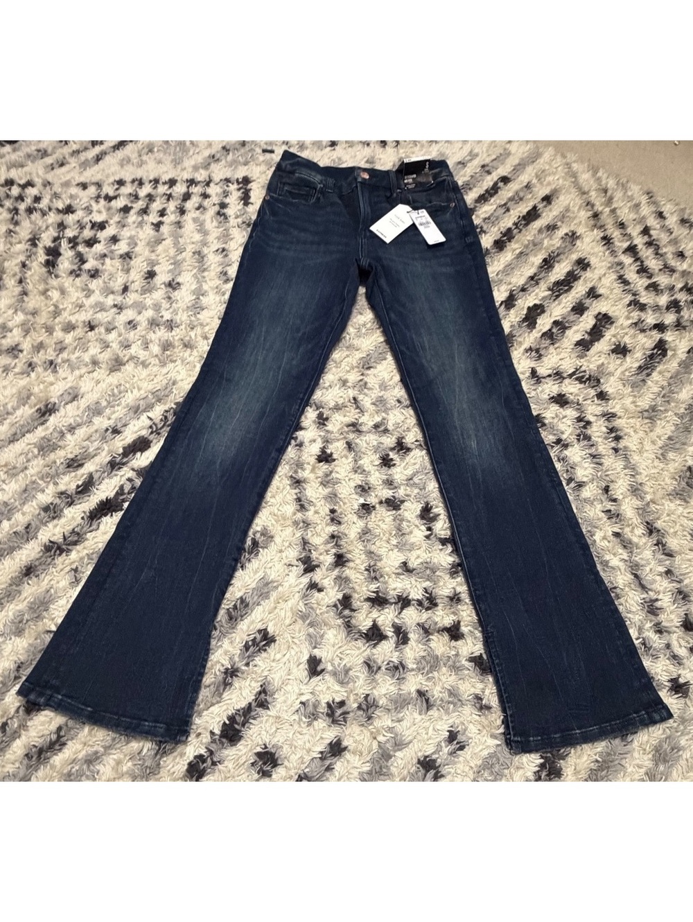 Express Skyscraper Mid Rise Flex Jeans, Dark Wash, Size 0/2/4, New with Tags